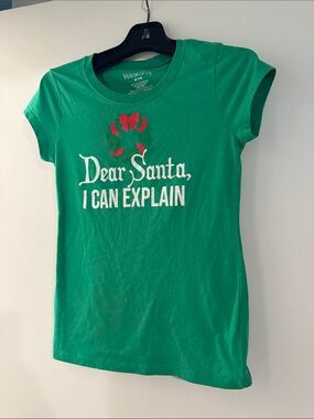 Dear Santa Green Size 7-9 Ladies T-Shirt - 'I Can Explain' EUC